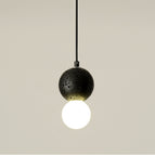 Black / No light