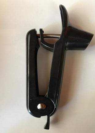 Kitchen fruit corer