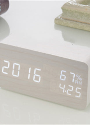 Electronic clock
