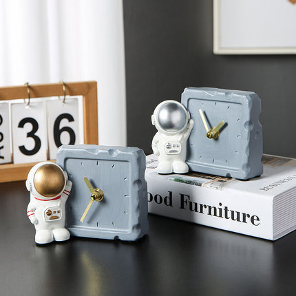 Astronaut creative children''s room bookcase