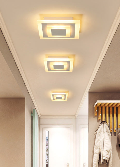 Surface-mounted Hallway