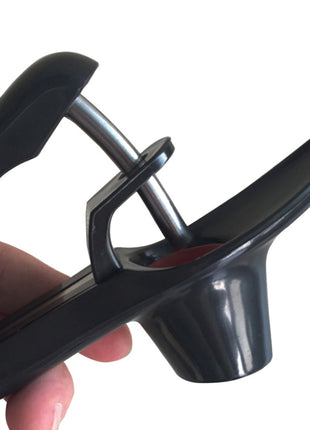 Kitchen fruit corer
