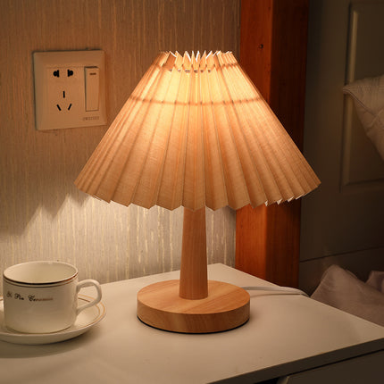 Vintage Pleated Table Lamp