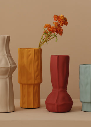 Modern Minimalist Floral Decor
