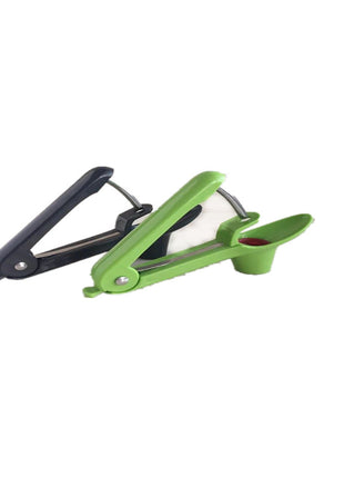 Kitchen fruit corer