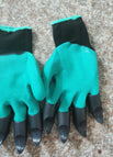 Double claw green
