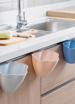 Kitchen trash can