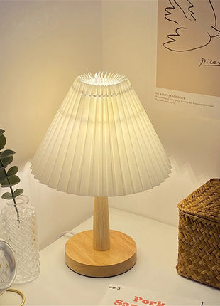 Vintage Pleated Table Lamp
