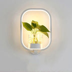 Square W / Natural light