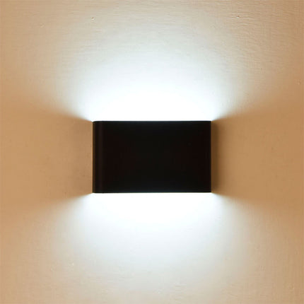 LED Outdoor Wall Lamp